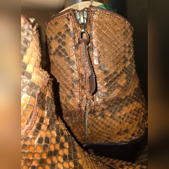 Tecovas The Zoey - Saddle Python 9B - Picture 5 of 7